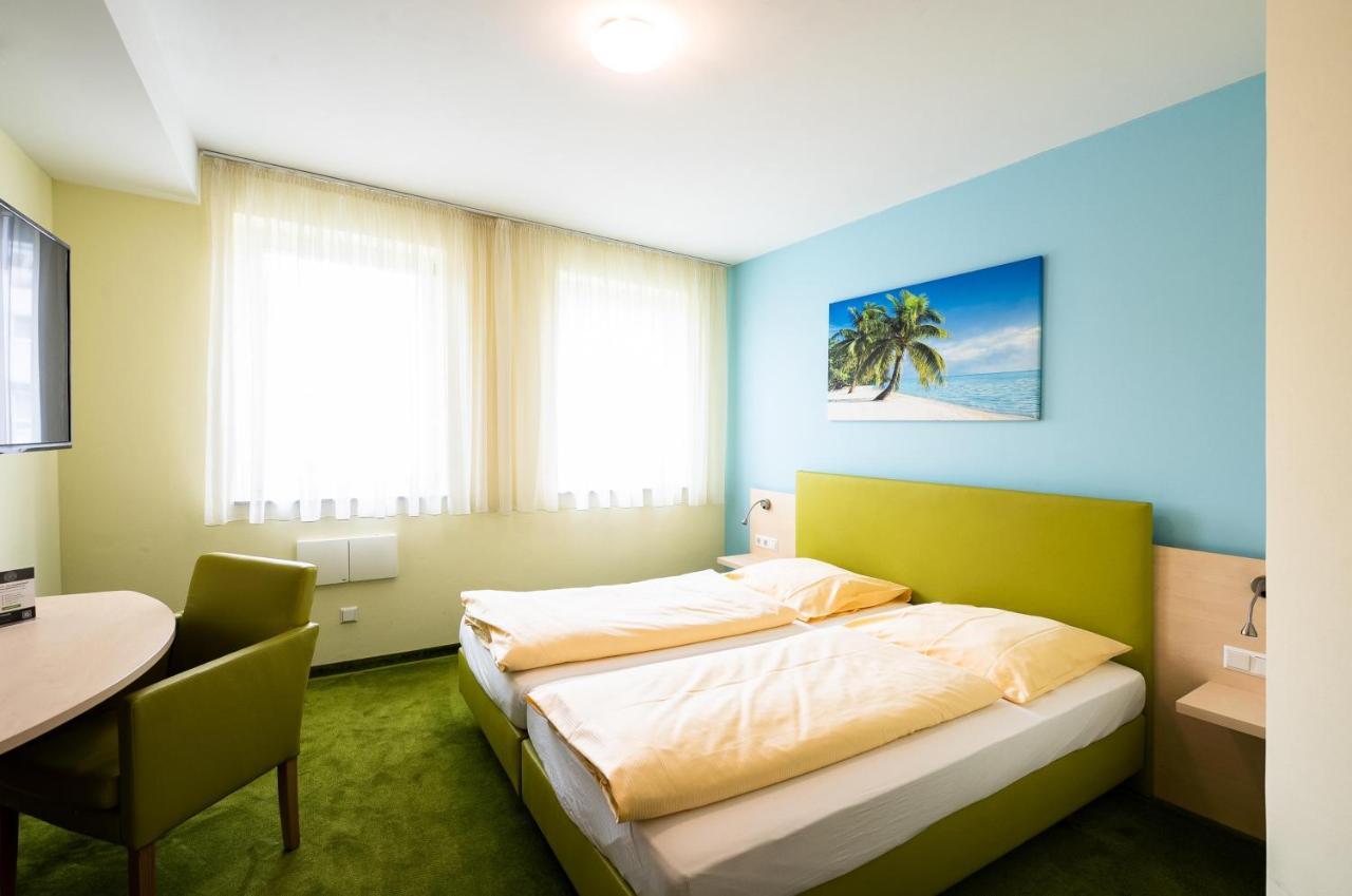 Sternplatz Hotel Ehingen  Eksteriør bilde
